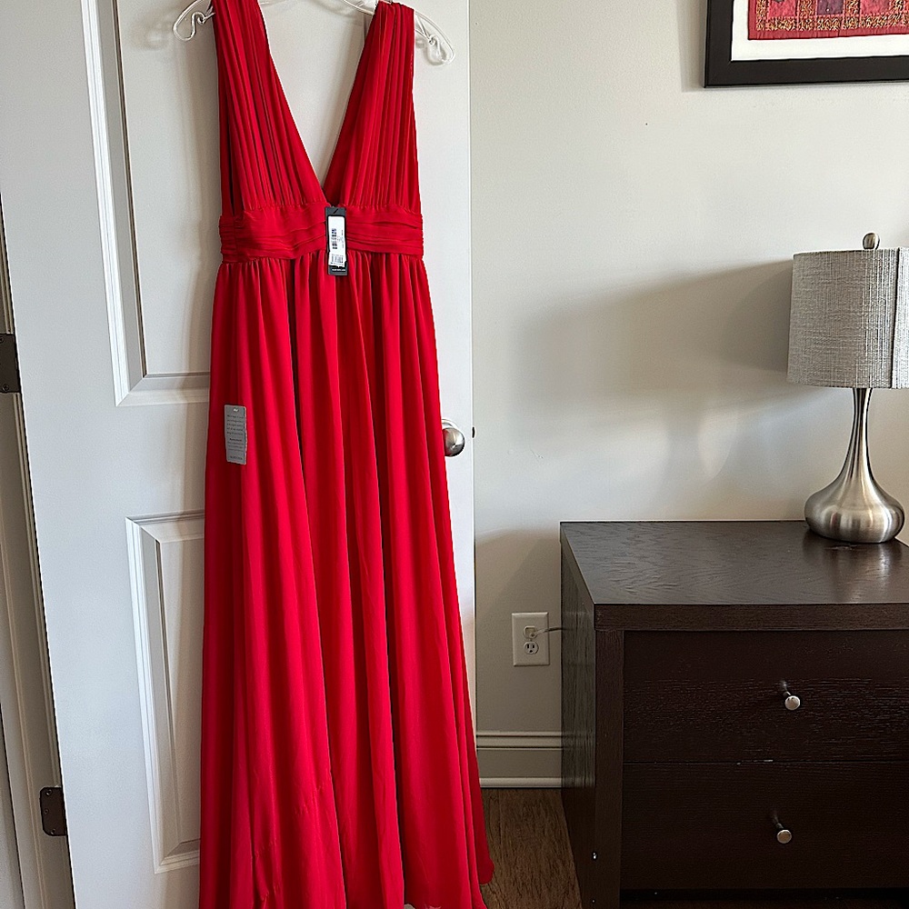 NWT plunging neckline Cherry red Lulus Heavenly Hues maxi gown